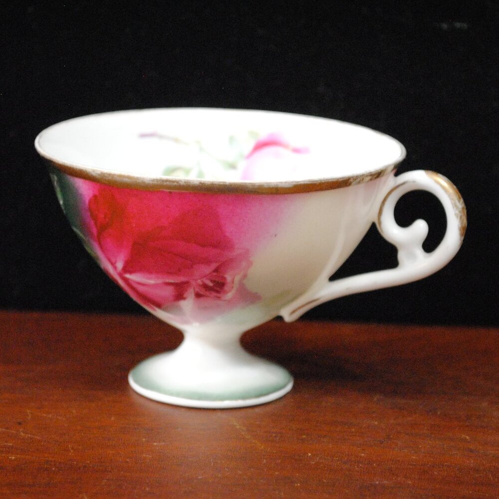 Antique Painted Rose Weimar Germany 1848 - 1933 Porcelain Teacup